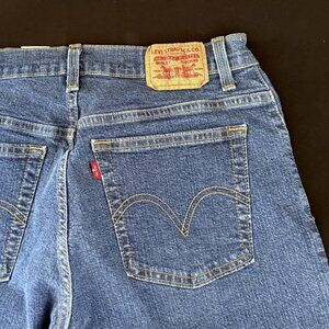 Levis Womens 550 Relaxed Boot Cut Jeans 10M Blue Stretch